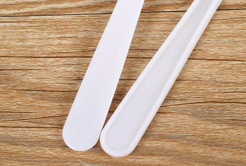 Food Grade Plastic Spoon 1g Measuring  100% Brand New & High Quality. Adopting high quality food safety material,poisonless and tasteless. The small spoon is healthful and clean, easy to clean, can be recycled. It is made from food grade PP material, non-toxic, can be used more safely. Concise and easy, small and exquisite, easy to use.